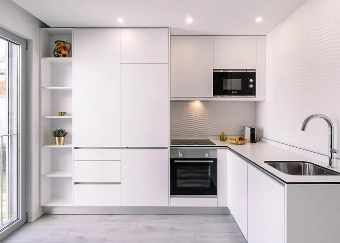 Bba Palacio Ii - Garden View, Gym & Free Parking Apartment *